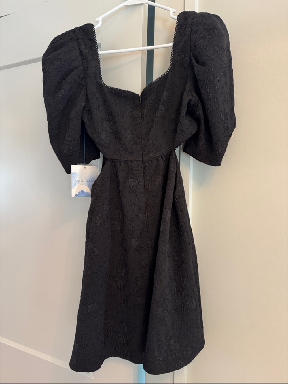 MAJORELLE Black Jacquard Puff Sleeve Dress NWT Small - Picture 5 of 5